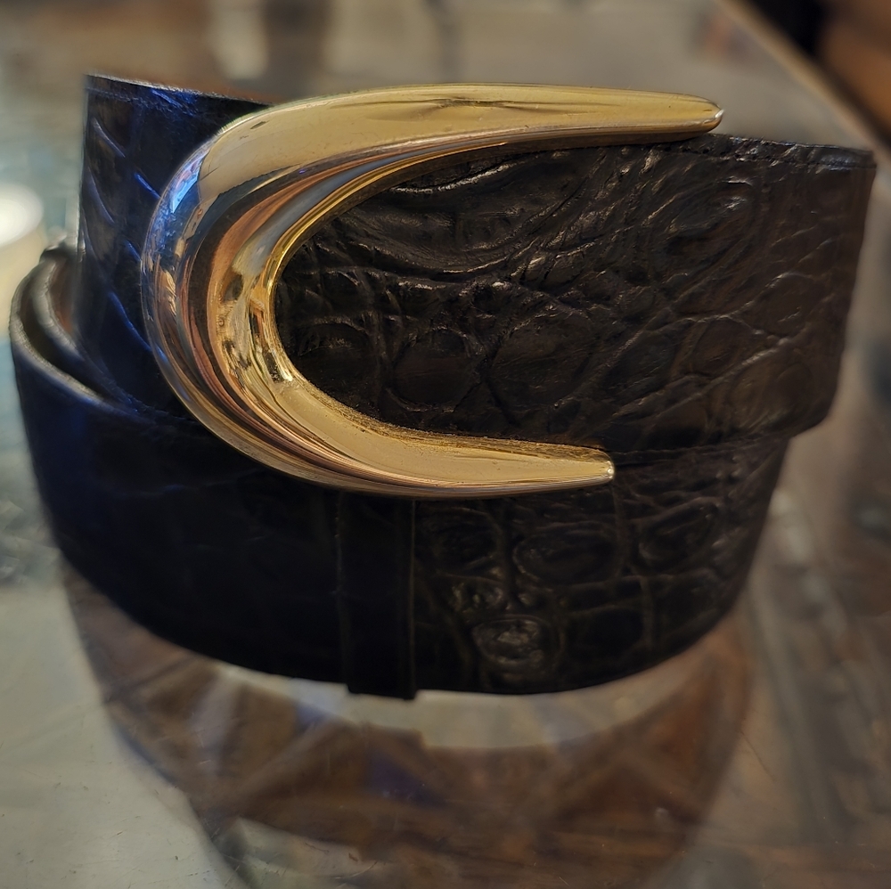 Vintage Ginnie Johansen of Dallas Cinch Belt In Black Croc Leather.